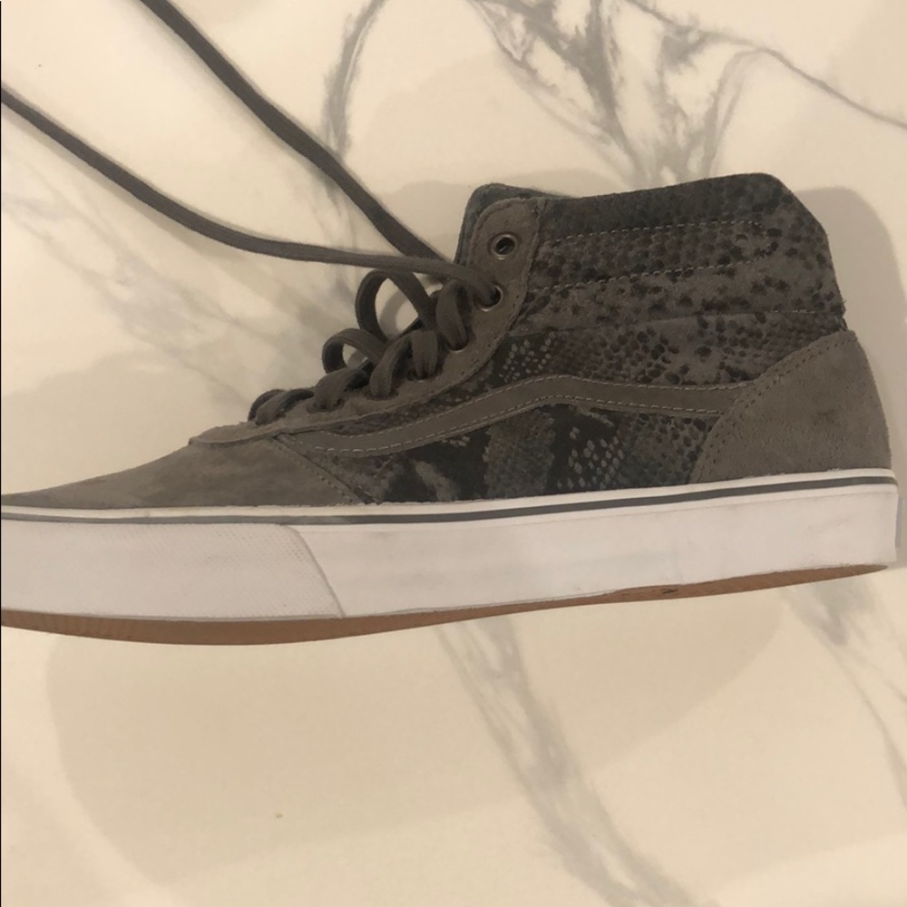 Women’s Vans high Top Grey snakeskin shoes